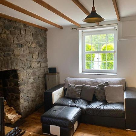 2-Bed Cottage In In Welsh Valley Nr Swansea Bagian luar foto